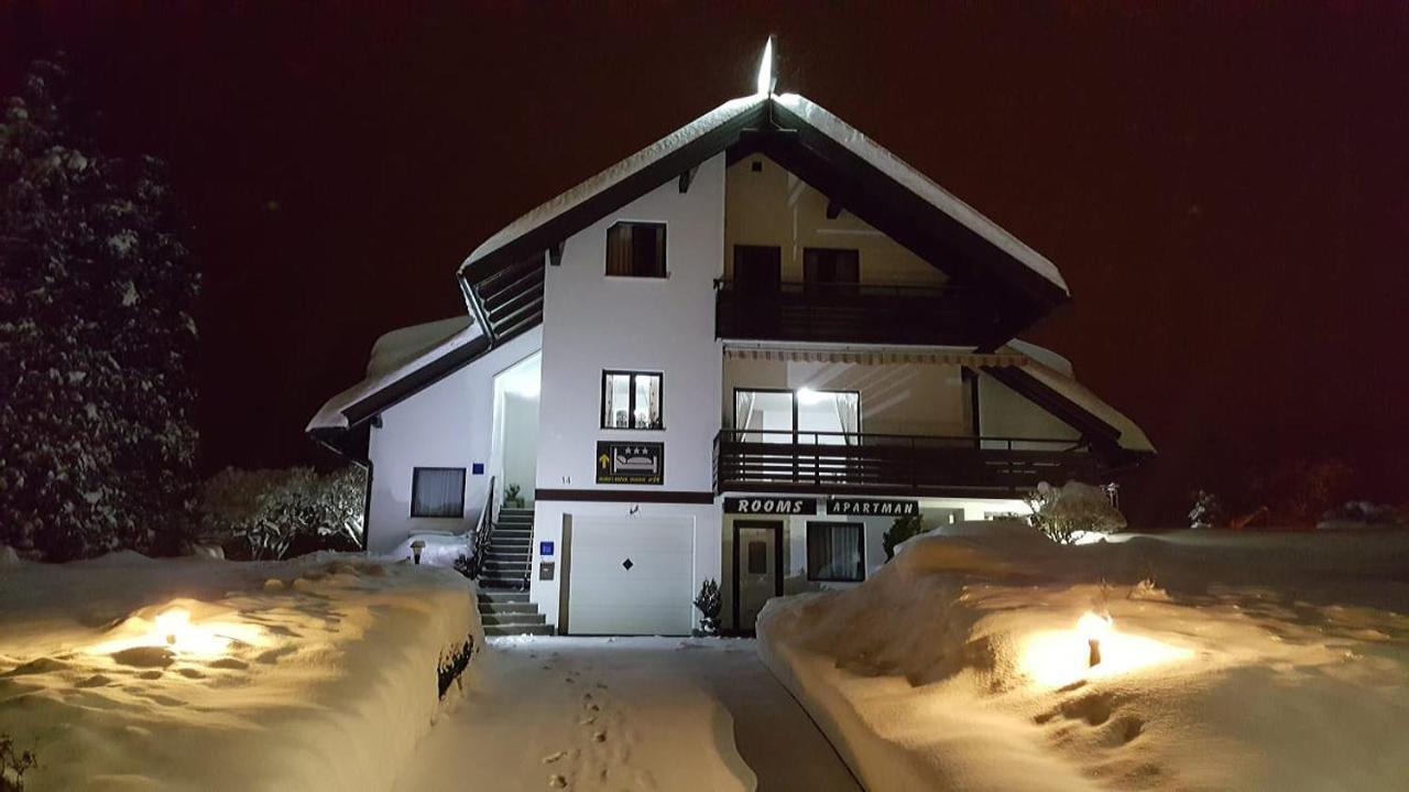 Hotel Vuković House Seliste Dreznicko Exteriér fotografie